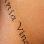 A tetoválás latinul # 180 egy rajz klassz változata, amely sikeresen használható átalakítására és tetoválására latinul egy családról