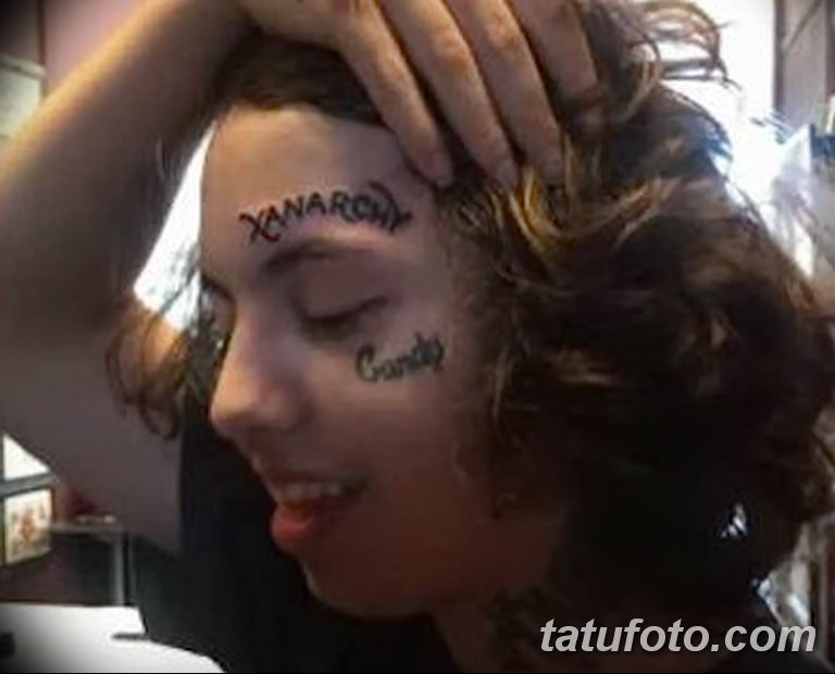 Lil Xena Face Tattoo - صورة 8