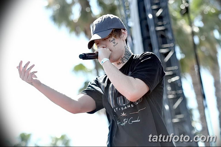 Lil Xena Face Tattoo - صورة 2