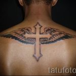 tatu-na-pozvonochnike-risunok-vdol-primer-foto-107-tatufoto-ru