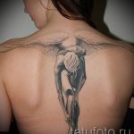 tatu-na-pozvonochnike-risunok-vdol-primer-foto-108-tatufoto-ru