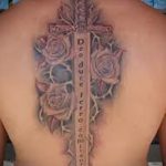 tatu-na-pozvonochnike-risunok-vdol-primer-foto-001-tatufoto-ru