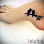 madártetoválás a bokán - példa az 1. képen