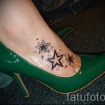 Csillag tetoválás a bokáján 4