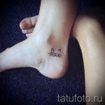 tetoválás a bokáján macska fotó 1