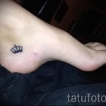 boka korona tetoválás