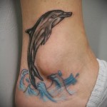 női láb tetoválás a bokán - 4. fotó példa