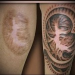 absztrakció - égés a lábán - FÉRFI FOTÓKHOZ KAPCSOLATOS TETOVÁZÁS