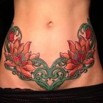 татуировка върху белег от апендицит - снимка пример за завършена татуировка 01092016 4020 tatufoto.ru