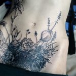 снимка Татуировка върху белег от цезарово сечение от 23.09.2017 г. No 046 - Цезарово сечение -