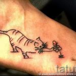 татуировка на котка на крак 2