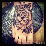 Роза татуировка на крака 7