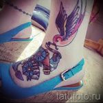 Tatouage a pied - par exemple Photo du tatouage fini sur 1