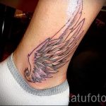 татуиране на крила на крака 4