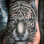 татуировка на тигър на крака 4