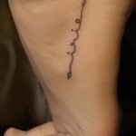 малки татуировки на стъпалото - снимков пример за завършена татуировка от 23.05.2016 г. 2