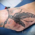 татуировка с пера на стъпалото - снимка пример за завършена татуировка от 23.05.2016 г. 10