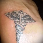 Caduceus tetoválás fotó - tetoválás, ami jó szerencsét 4192 tatufoto.ru