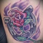 Patkó tetoválás fotó - tetoválás a szerencse vagyonához 1214 tatufoto.ru