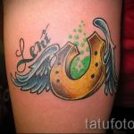 Patkó tetoválás fotó - tetoválás a szerencse vagyonához 2215 tatufoto.ru