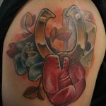 Patkó tetoválás fotó - tetoválás a jó szerencséhez vagyon boldogság 5231 tatufoto.ru