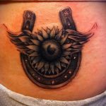 Patkó tetoválás fotó - tetoválás sok szerencsét az életben 7241 tatufoto.ru