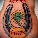 Patkó tetoválás fotó - tetoválás sok szerencsét a játékokban 7249 tatufoto.ru