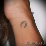 Patkó tetoválás fotó - tetoválás a szerencse érdekében a szerelemben 3253 tatufoto.ru