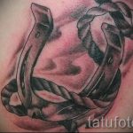 Patkó tetoválás fotó - tetoválás a szerencse érdekében a szerelemben 5255 tatufoto.ru