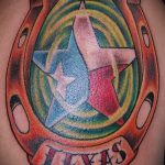 Patkó tetoválás fotó - tetoválás a sporthoz sok szerencsét 5263 tatufoto.ru