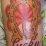 Patkó tetoválás fotó - tetoválás a jó szerencséhez képek 3277 tatufoto.ru