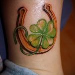 Patkó tetoválás fotó - tetoválás a szerencséhez szimbólumok 6296 tatufoto.ru