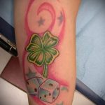 Tetoválás Négylevelű lóhere fotó - a szerencse jele a tetoválás lányoknak 5389 tatufoto.ru