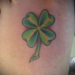 Tetoválás Négylevelű lóhere fotó-tetoválás a jó közérzet és a jó szerencse érdekében 8416 tatufoto.ru