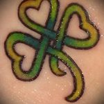 Tetoválás Négylevelű lóhere fotó - tetováló rúnák a szerencse és a gazdagság érdekében 2443 tatufoto.ru