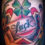 Négylevelű lóhere tetoválás