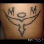 мама татуировка номер 898 - готина версия на модела, която може успешно да се използва за промяна и прилагане като татуировка мама на пръста си