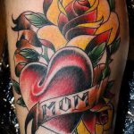 татуировка мама # 979 е достойна версия на картината, която може успешно да се използва за обработка и прилагане като татуировка мама вечността