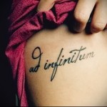 татуировка надписи в латински пример