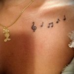 tetovaže male bilješke - fotografija gotove tetovaže s 02082016 3112 tatufoto.ru