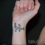 bilješke o tetovaži na zglobu - fotografija gotove tetovaže s 02082016 11125 tatufoto.ru