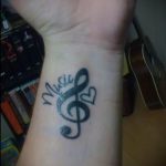 bilješke o tetovaži na zglobu - fotografija gotove tetovaže s 02082016 18132 tatufoto.ru