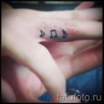 bilješke o tetovaži na prstu - fotografija gotove tetovaže s 02082016 2163 tatufoto.ru
