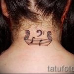 bilješke tetovaža na vratu - fotografija gotove tetovaže 02082016 2016 tatufoto.ru