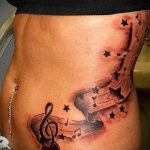glazbene note za tetovažu - fotografije gotove tetovaže na 02082016 1045 tatufoto.ru