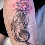 bilješke o tetovažama u cvijeću - fotografija gotove tetovaže s 02082016 2086 tatufoto.ru