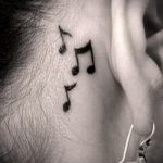 bilješke o tetovaži iza uha - fotografija gotove tetovaže s 02082016 2090 tatufoto.ru