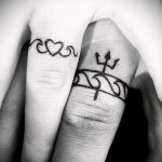 tetoválás-esküvői gyűrűk-fotó-opciók-tetoválások-jegygyűrűk helyett-28.jpg