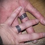 tetoválás-esküvői gyűrűk-fotó-opciók-tetoválások-jegygyűrűk helyett-51.jpg