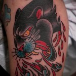 párduc tetoválás - karmok és vér